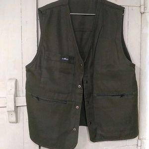 mens double sided sleeveless jacket