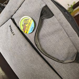 Grey Laptop Bag With Multiple Compartment