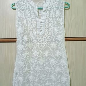 Chikankari Kurti