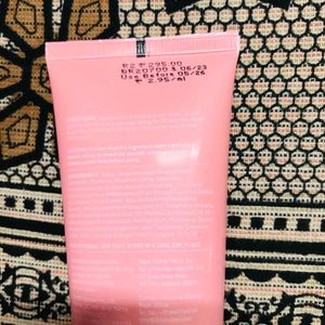 Dot & Key Watermelon Super Glow Gel Face Wash