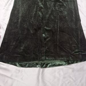 Sap Green Velvet Long Skirt