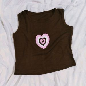 Brown heart tank crop top 🤎