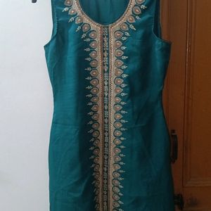 Beautiful Cut Sleeves Kurta