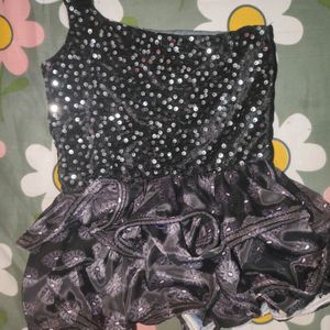 pretty black frock for 1-2 year baby girl.