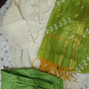 Kurta Set With Dupatta