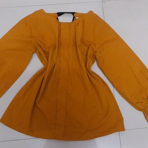 Formal Mustard Top