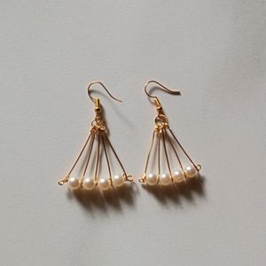 Stylish Perla Earring