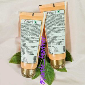 St.Botanica Ubtan Face Wash