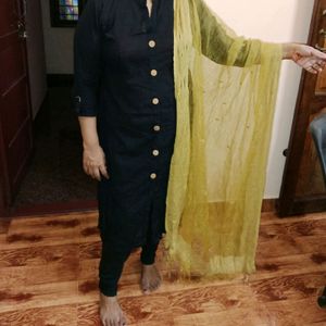 Black Kurta Set And Net Dupatta