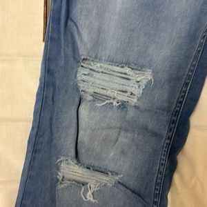 Forever 21 Denim (US 30) Ripped