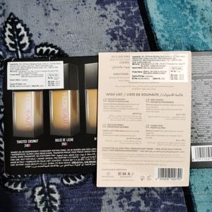 Huda Beauty Foundation And Cleanser Sample Card