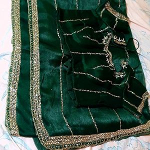 😍Beautiful bottle green😍 new saree❤️❤️