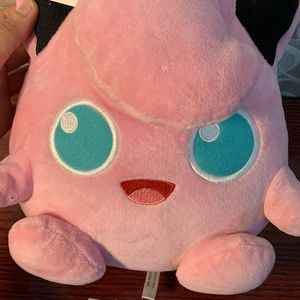 Jigglypuff Pokemon Plushie