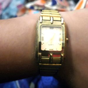 Original Royal Time Quartz Ladies Wrist Watch.