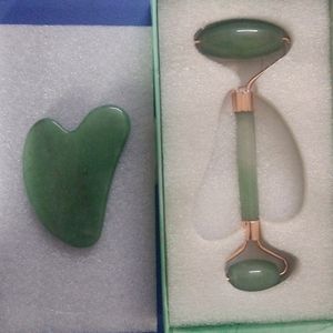 Face Sculpting Jade Roller and Gua Sha Set