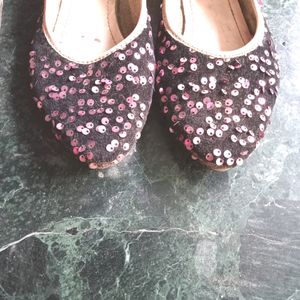 Butiful Black And Pink Mojdi