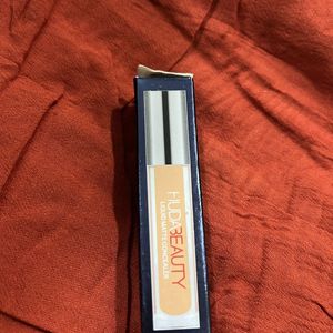 Huda Beauty Primer & Concealer Combo