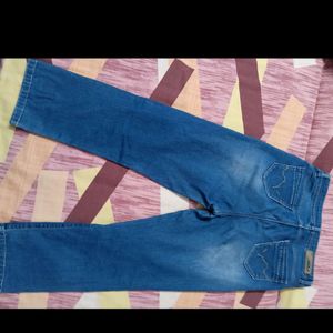 Blue Colour Straight Fit Jeans For Girls 👖👖