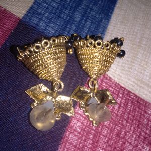 Earings