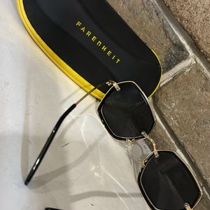 Sunglasses In Black Colour