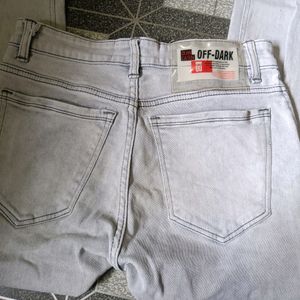 Off White Jean's Very New Condition A1