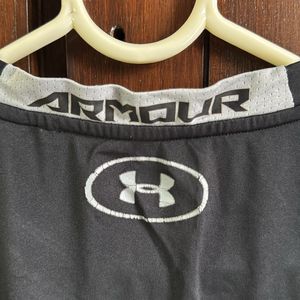 Under Armour Mens Compression Tshirt