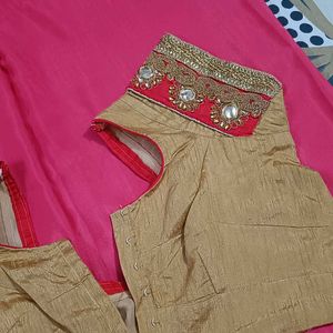 Beautiful Heavy Saree With Blouse 🤩