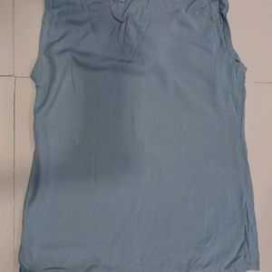 Women's Top