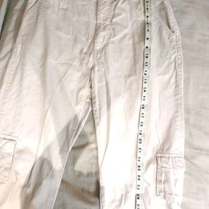 Cargo Capri Pant