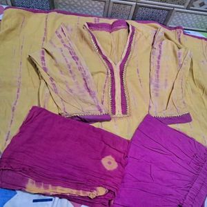 Kurti Set