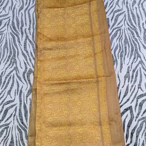 gold Banaras  Silk pattu saree