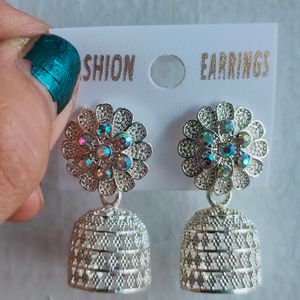 Jhumkas New