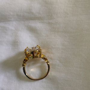 Big Size White Crystal Stone Ring