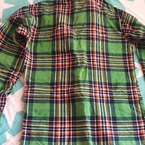 Free Delivery..KIDS GREEN COLOURED 👕 SHIRT