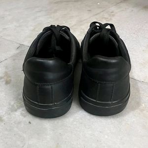 ZARA MONOCHROME BLACK SNEAKERS EUR 41