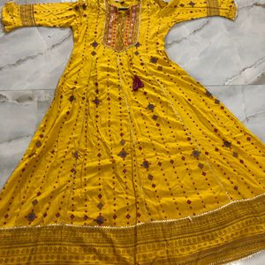 Yellow Colour Kurtha