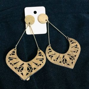 Extremely Light Weight Earrings