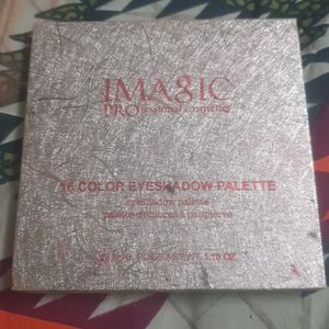 IMAGIC PROFESIONAL COSMETIC eyeshadow pallet.