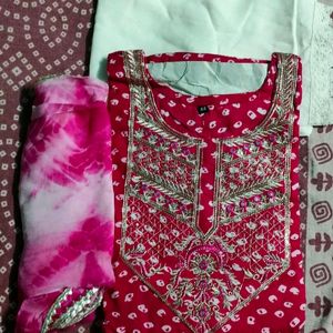 beautiful party wear Kadai kurti pant Dupatta set