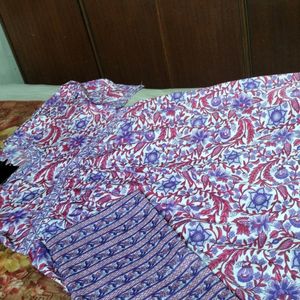 4XLAnarkali Cotton Kurta And Dupatta.