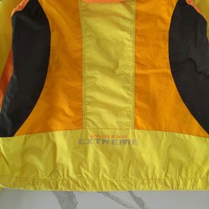 WESTWOOD YELLOW WINDCHEATER