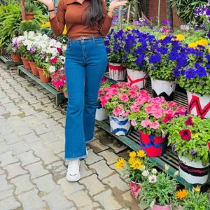 Navy Blue Boot Cut 👖 Jeans ❤️😍