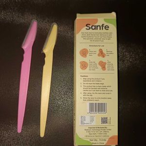 Lakme Sunsreen And Sanfe Facial Razors New -2