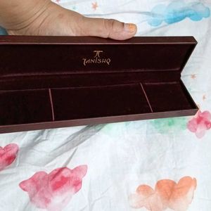 Tanishq Box For Chain