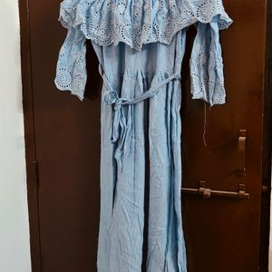 Very Good Condition Clothes