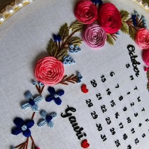 Calendar Couple Name Hoop