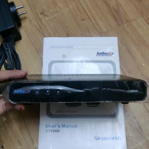 Hathway Setup Box With Adaptor And Remote