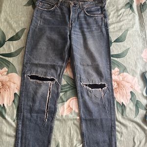 Mom's Fit Light Blue Denim