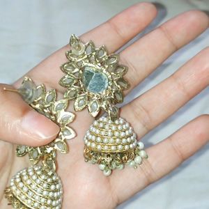 Jhumkas