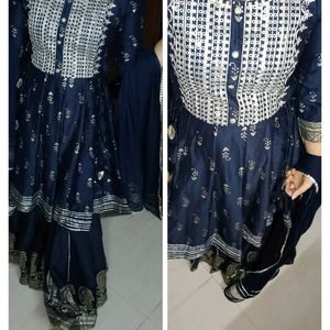 Festive Women Blue Thread Embroidery Printed Suit